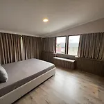 Hotel My Smart *